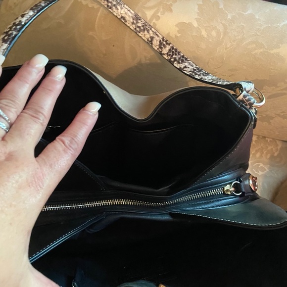 Coach Bag like New - Picture 2 of 4